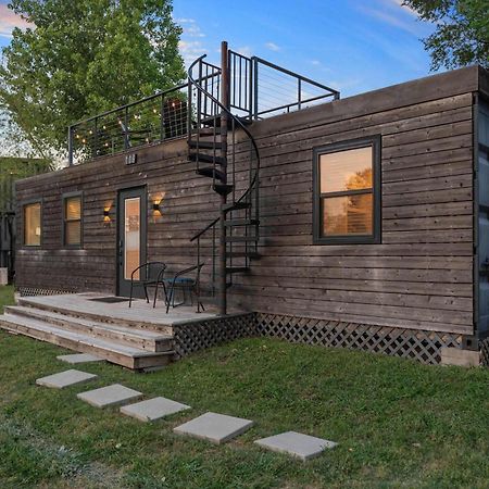 Container Home With Rooftop Views And Pickleball-Pecan Grove Bellmead Eksteriør bilde