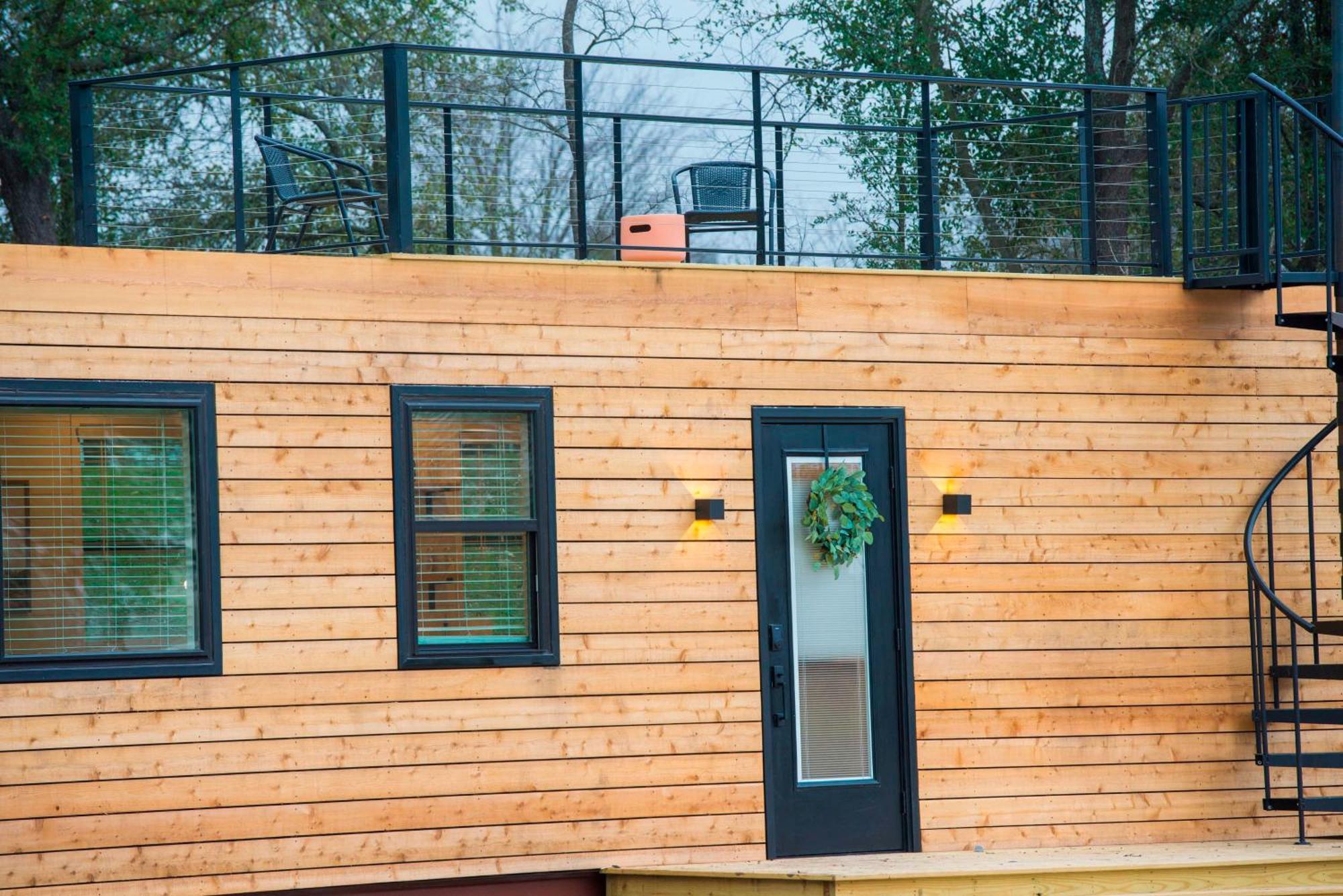 Container Home With Rooftop Views And Pickleball-Pecan Grove Bellmead Eksteriør bilde